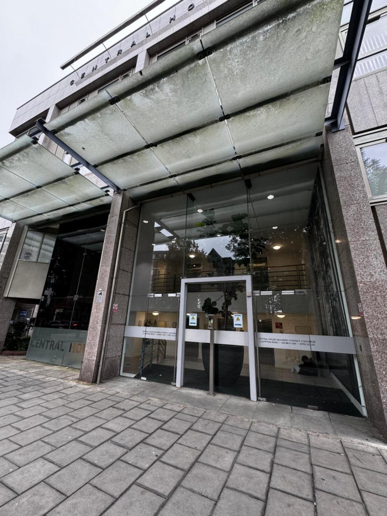 Spacious 2 Bedroom Penthouse Retreat ロンドン エクステリア 写真